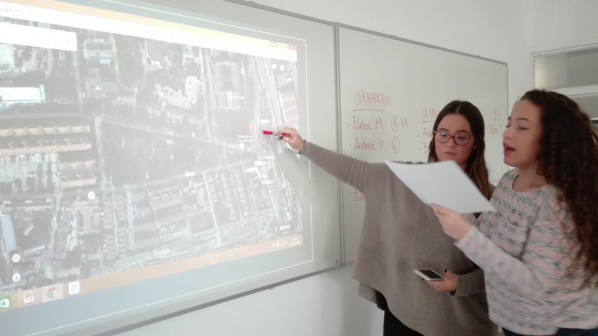 Alumnas en el aula